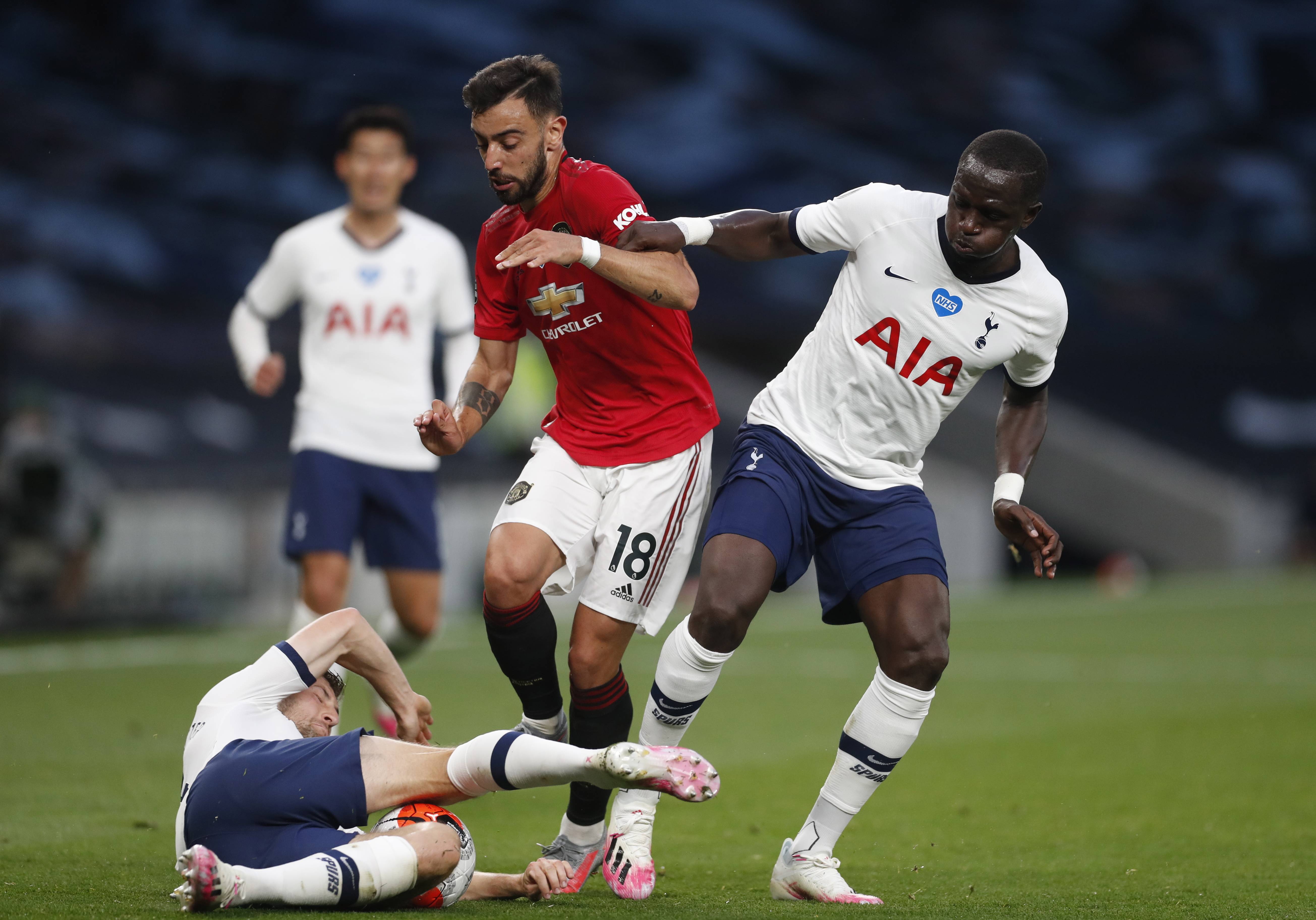 成员所占据 成员所占据